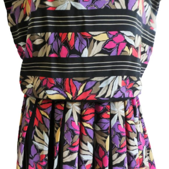 Vintage Secretary Dress Mixed Floral Stripes Pleated Skirt V Back USA - Picture 3 of 9